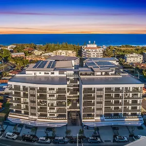 arise-kawana-waters.queenslandhotels.net/